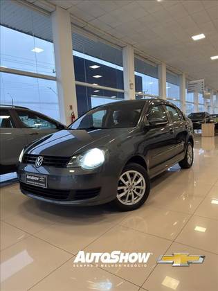 VOLKSWAGEN POLO SEDAN 1.6 MI 8V FLEX 4P MANUAL VOLKSWAGEN POLO SEDAN 1.6 MI 8V FLEX 4P MANUAL